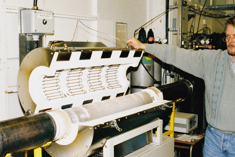 Accurate and flexible heating for materials testing